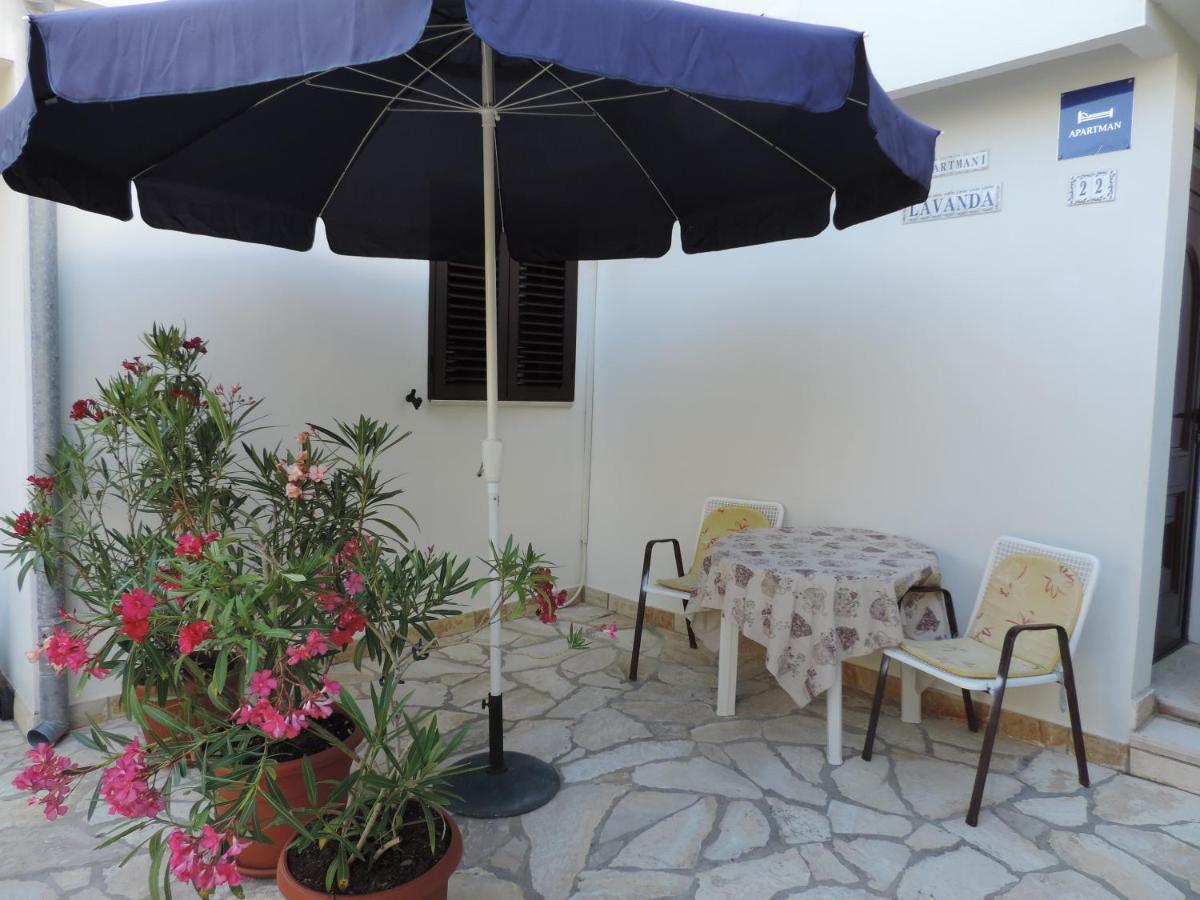 Apartmani Lavanda Pag Town Exteriér fotografie